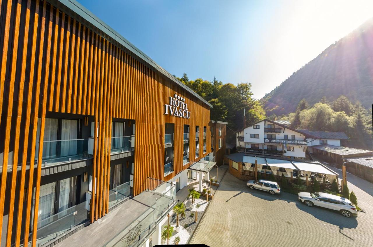 Hotel Ivascu Moisei Buitenkant foto