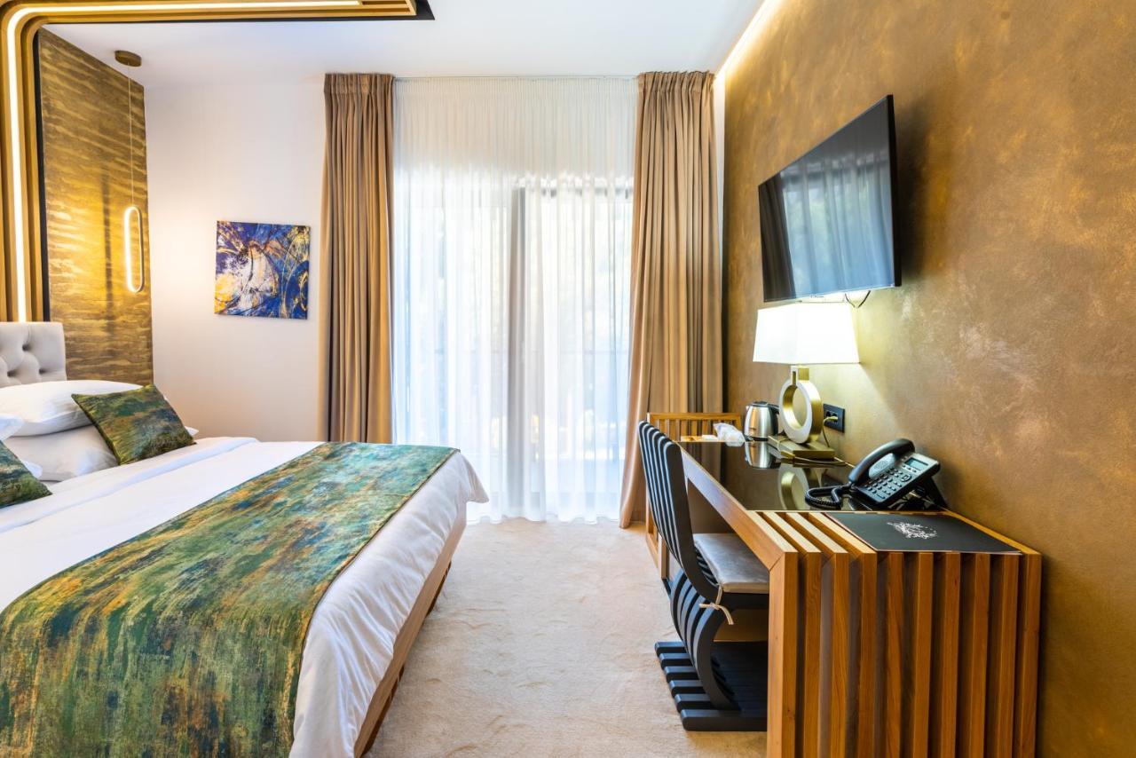 Hotel Ivascu Moisei Buitenkant foto