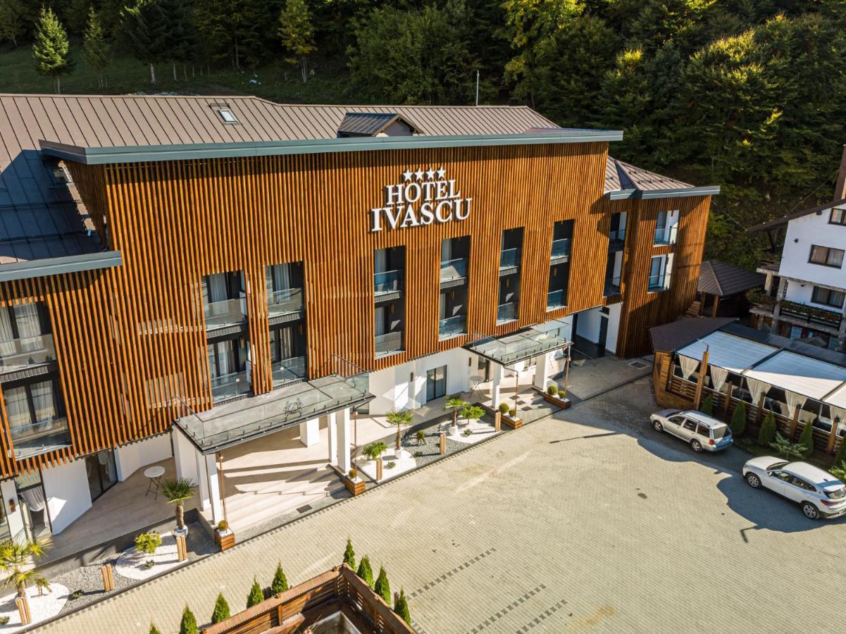 Hotel Ivascu Moisei Buitenkant foto