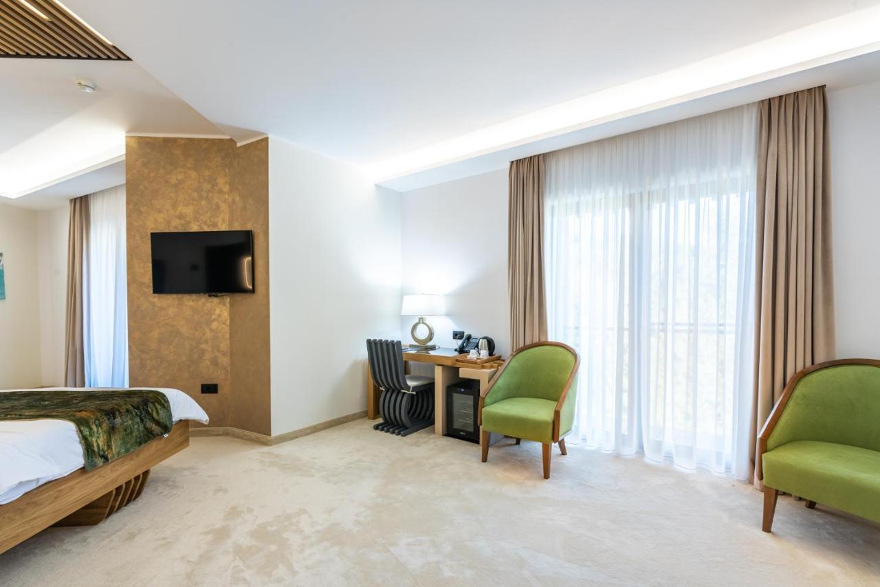 Hotel Ivascu Moisei Buitenkant foto