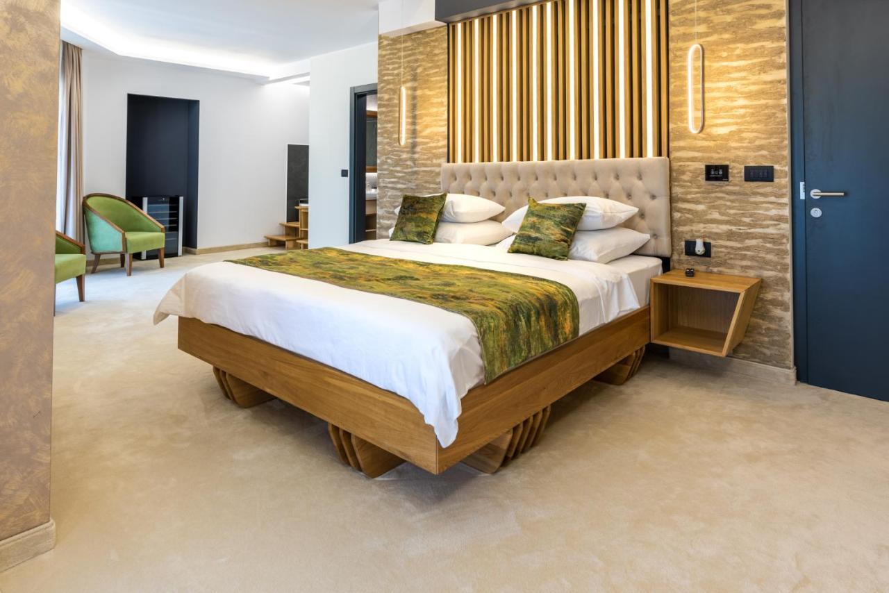 Hotel Ivascu Moisei Buitenkant foto