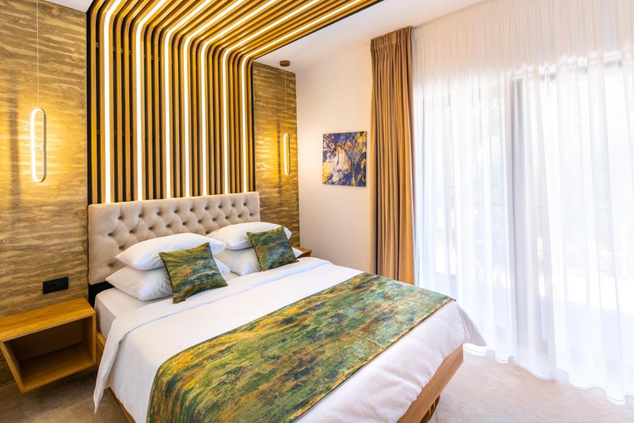 Hotel Ivascu Moisei Buitenkant foto