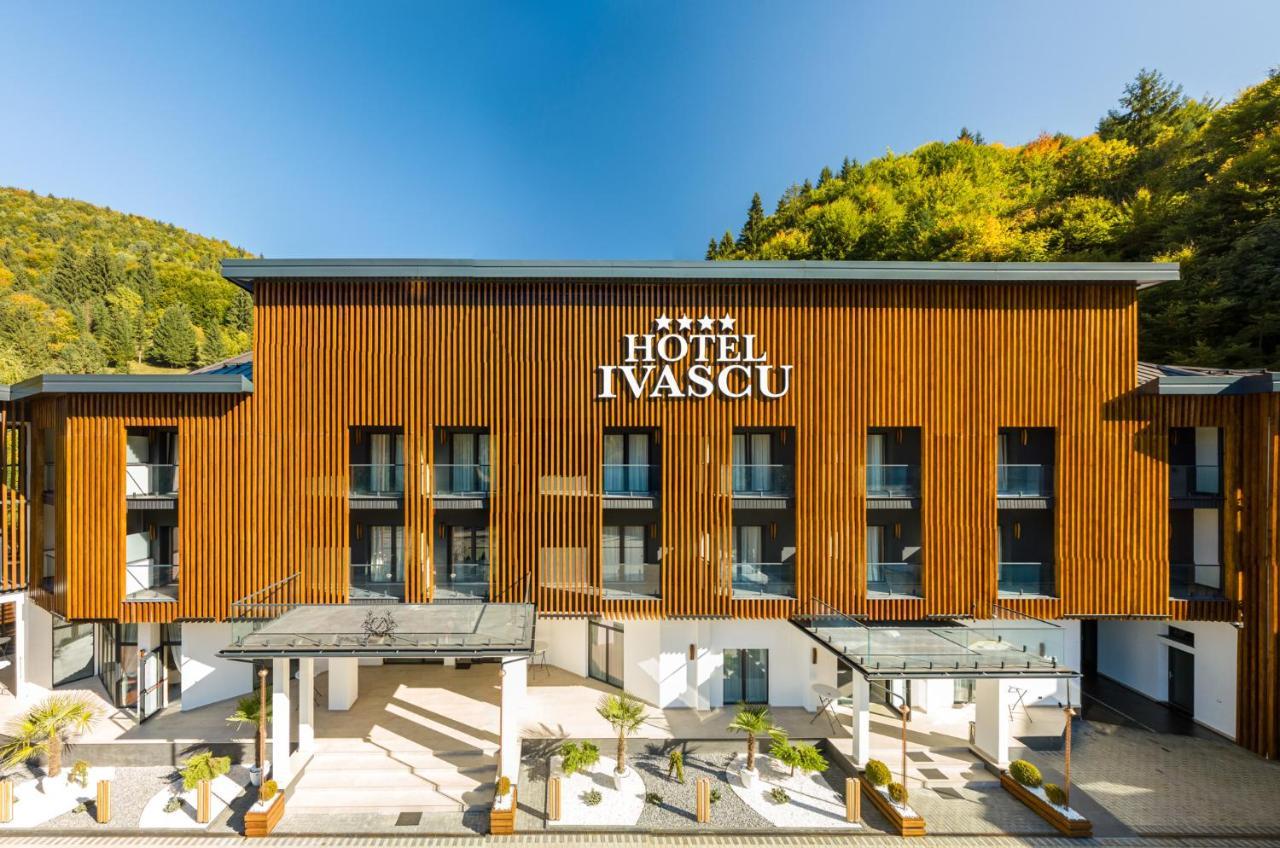 Hotel Ivascu Moisei Buitenkant foto