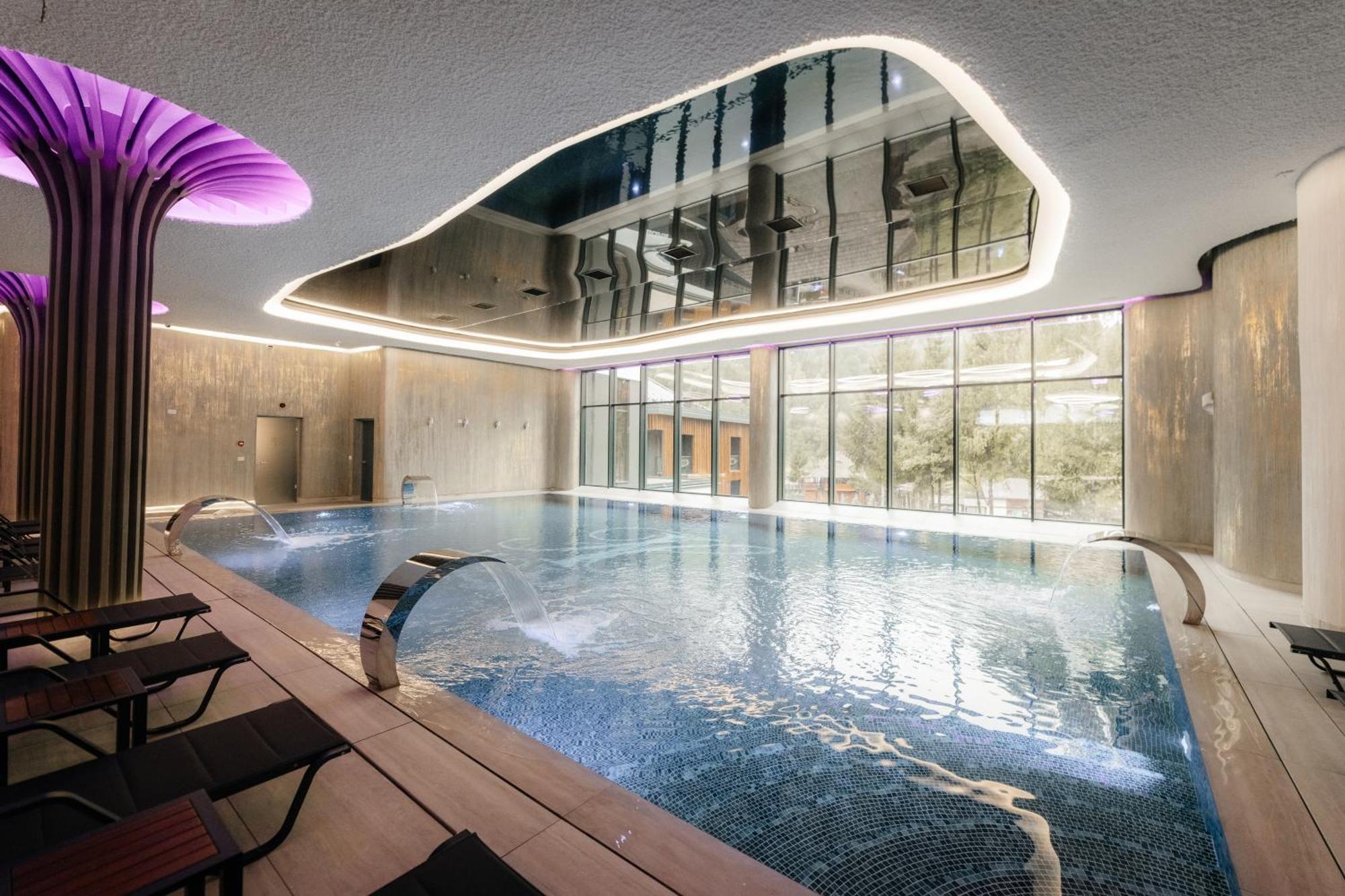 Hotel Ivascu Moisei Buitenkant foto
